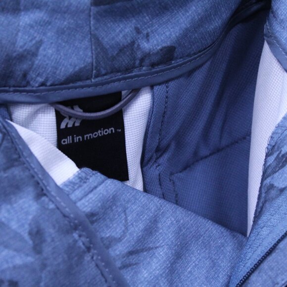 All in Motion Blue Floral Men's Shorts - Picture 6 of 7